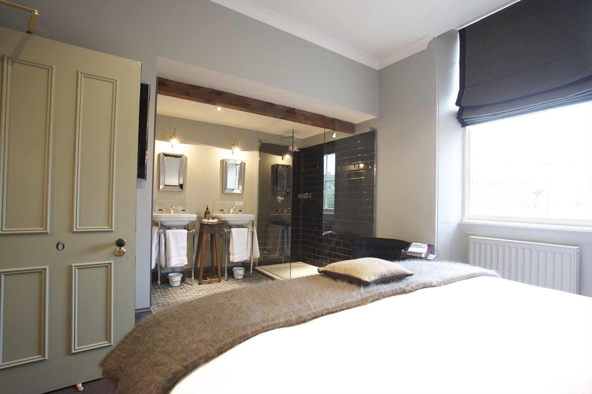 The Wheatsheaf Inn Bourton-on-the-Water Exteriér fotografie